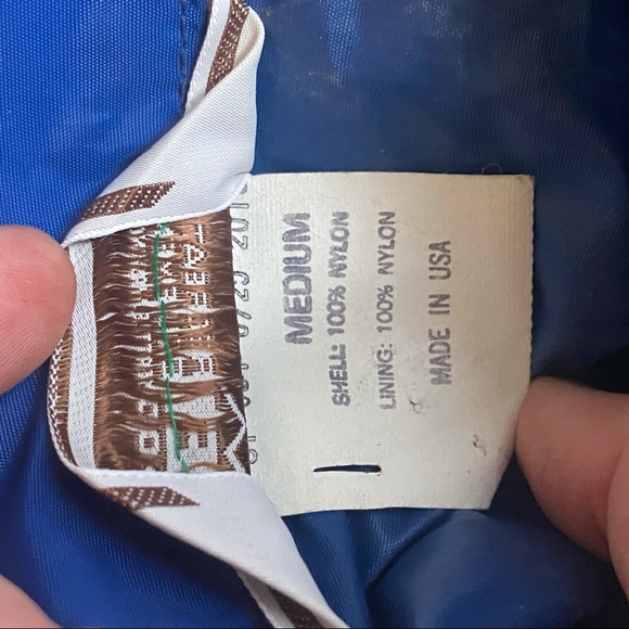 R.E.I. Co-Op Nylon Outdoor pants/ Zip all the way down/ Medium - Picture 3 of 7